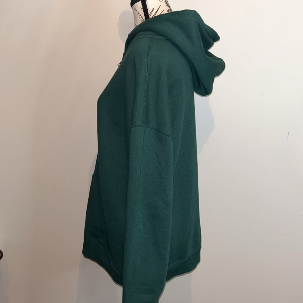 Garage Green Sweater - Picture 6 of 7